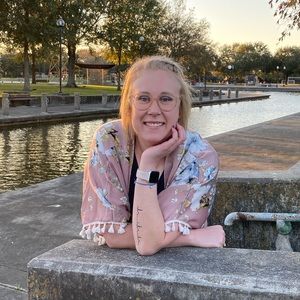 Meet your Posher, Anna